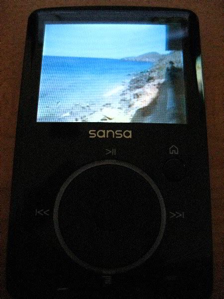 SanDisk-Sansa-Fuze-MP3-Player-Review-021