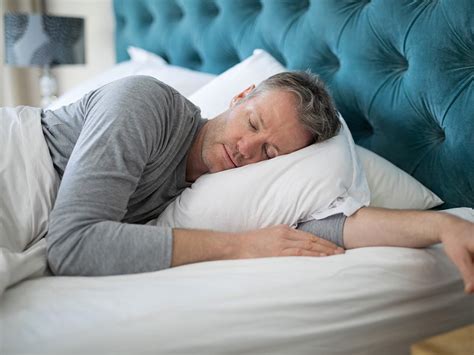 The Best Sleeping Positions for Lower Back Pain | Reader's Digest