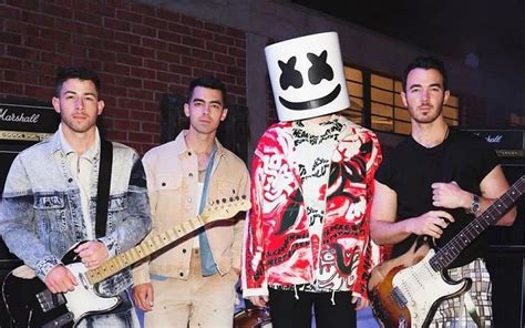 Jonas Brothers Release New Single 'Leave Before You Love Me' With Marshmello