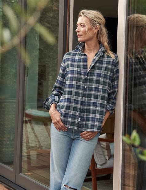 Eileen, Relaxed Button-Up Shirt, Navy Plaid – Frank & Eileen