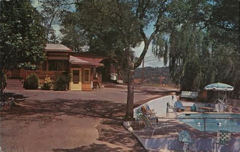 Mountain View Motel Sonora, CA Postcard