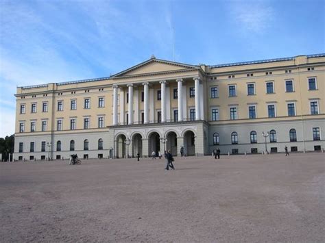 norwegian royal palace, photo, #1468458 - FreeImages.com