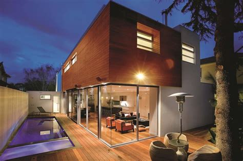 3-storey Modern House with Timeless Design