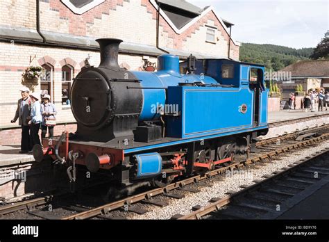 Blue steam locomotive engine in the Lakeside railway station on the Lakeside Haverthwaite ...