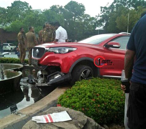 Traffic Police officer seriously injured near Independence Square ...