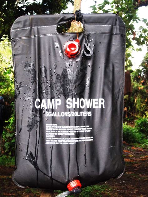 5 Best Outdoor Solar Showers for Getting Clean While Camping