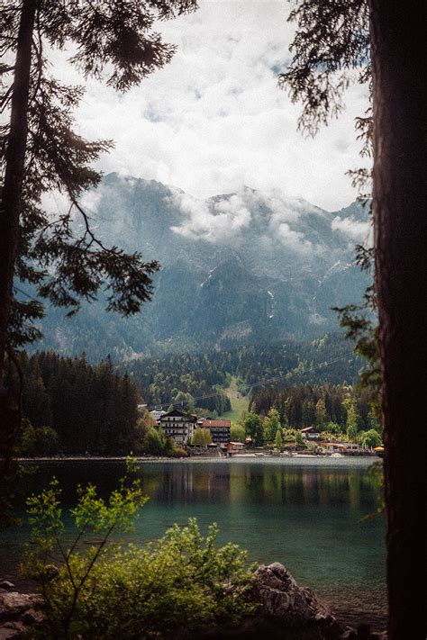 LAKE EIBSEE || A boat tour | Behance