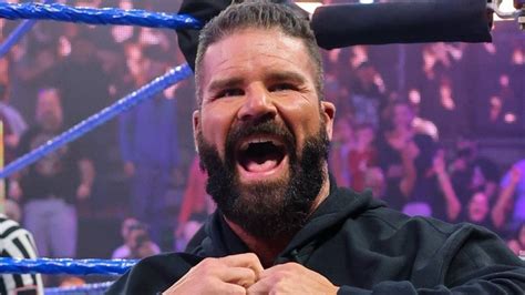 WWE Star Robert Roode Apparently Undergoes Medical Procedure