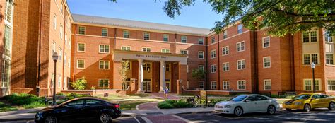 Living on Campus | Undergraduate Admissions | Wake Forest University