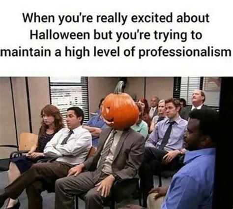 If You’re Completely Obsessed With Halloween, These Memes Are Perfect For You