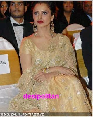 y878naly: rekha without makeup