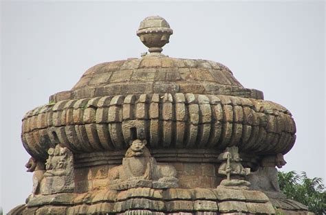 Lingaraj Temple - An ancient and largest temple in Bhubaneswar.