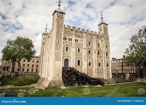 Tower of London - Part of the Historic Royal Palaces Stock Image - Image of crown, fortress ...