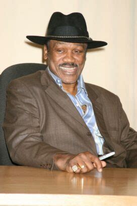 Joe Frazier biography | birthday, trivia | American Boxer | Who2