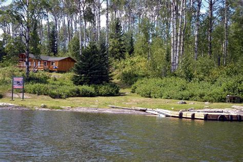 Mar Mac Lodge Northend Outpost on Esnagi Lake | Fishing Outposts