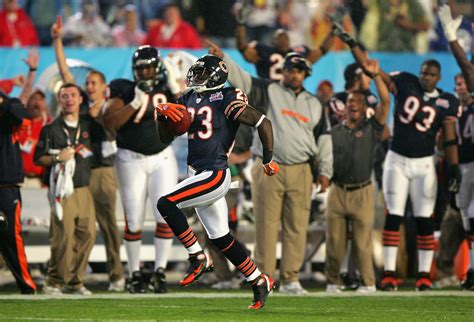 Chicago Bears: Should Devin Hester be a first-ballot Hall of Famer?