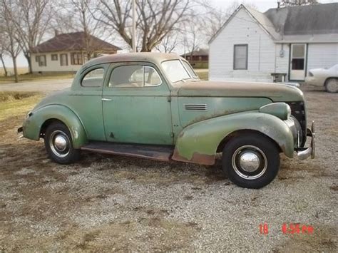 Coupe or Business Coupe? 1939 Pontiac Coupe | Barn Finds