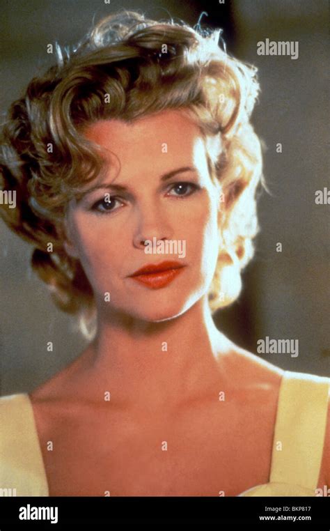 L.A. CONFIDENTIAL (1997) LA CONFIDENTIAL (ALT) KIM BASINGER LACN 045 Stock Photo - Alamy