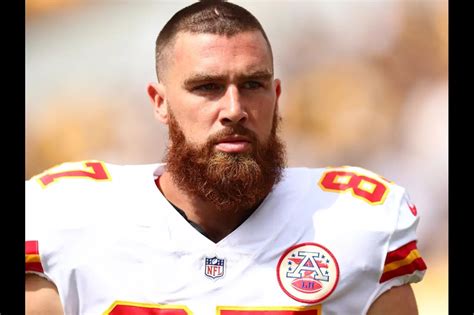 Travis Kelce- Tight End Kansas City Chiefs | Hott 4 NFL Players