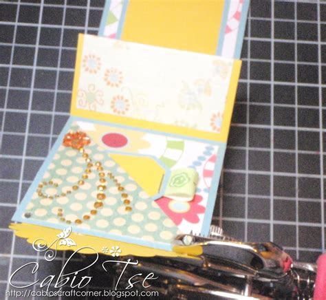 Cabio's Craft Corner: Mini Scrapbook Album Tutorial