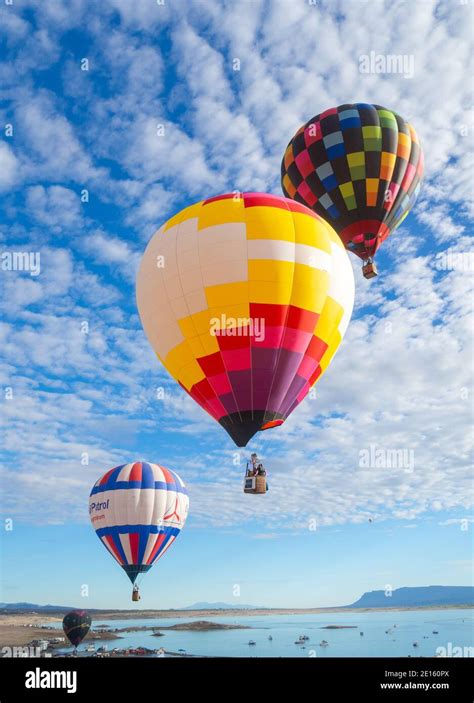 Phileas fogg balloon hi-res stock photography and images - Alamy