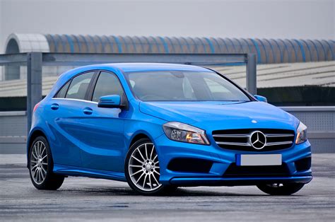 Photography of a Blue Mercedes-benz 5-door Hatchback · Free Stock Photo