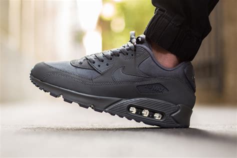 Nike Air Max 90 Essential Dark Grey - Sneaker Bar Detroit