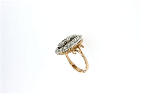 Art Deco Style Gold Diamond Ring For Sale at 1stdibs