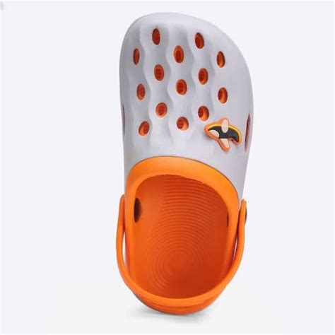 Clogs For Kids at Rs 349/pair | Kids Sandals in New Delhi | ID: 27526300955