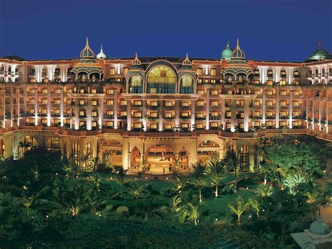 Top 5 Stars Luxury Hotels In Bangalore