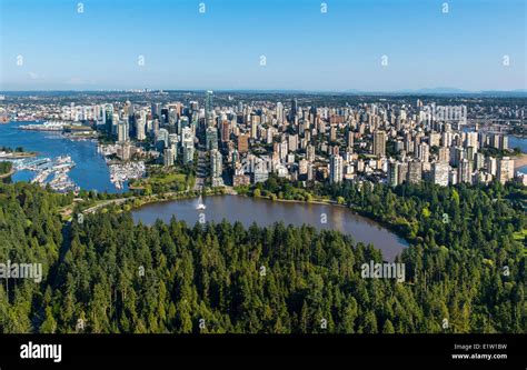 Stanley Park, Lost Lagoon and downtown Vancouver Stock Photo - Alamy