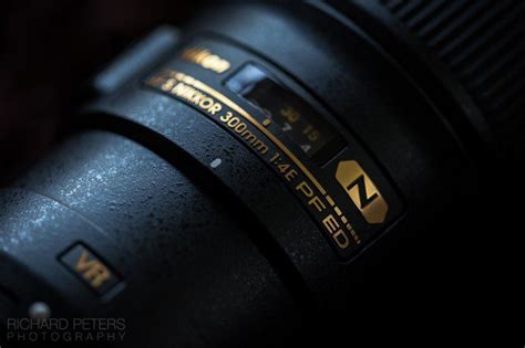 Nikon 300mm f4 PF review: the death of super telephotos? | Richard Peters Wildlife Photography