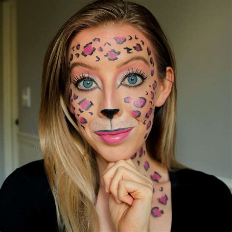 Simple Leopard Face Paint