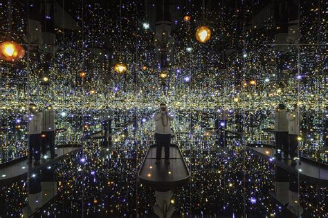 Infinity Rooms | Yayoi Kusama's Infinity Mirrors at the Hirs… | Flickr