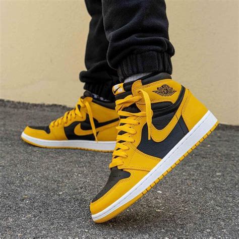 Jordan 1 Retro High PollenJordan 1 Retro High Pollen - OFour