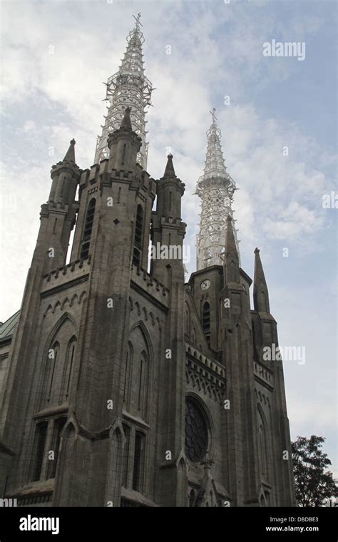 Jakarta Cathedral (Indonesian: Gereja Katedral Jakarta) is a Roman Catholic Cathedral in Jakarta ...