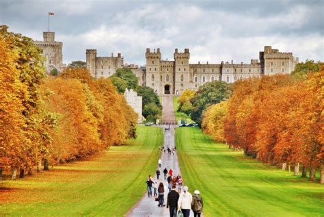 Windsor Castle, The Oldest Castles in The World - Traveldigg.com