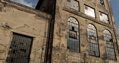 Old Factory Building - Free Stock Photos ::: LibreShot