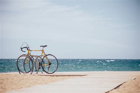 🥇 Imagen de playa paseo marítimo bicicleta verano océano agua cielo - 【FOTO GRATIS】 100025002