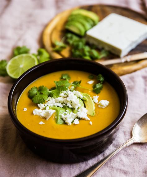 Locro de papa- Ecuadoriansk potatissoppa - ZEINAS KITCHEN