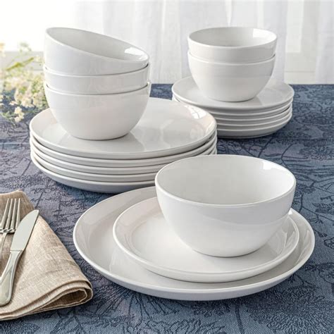 Better Homes & Gardens 18 Piece Porcelain Collins Modern Dinnerware Set, White - Walmart.com ...