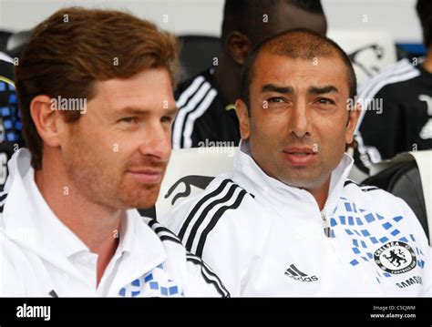 Chelsea FC's manager Andre Vilas Boas with Roberto di Matteo during ...