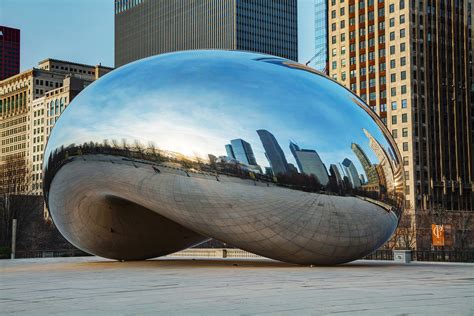 Chicago Bean Sculpture / 7 Arrested After 'Bean' Sculpture Vandalized ...