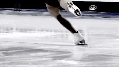 Best 25+ Ice skating jumps ideas on Pinterest | Figure Skating, Ice skating and Figure skating ...