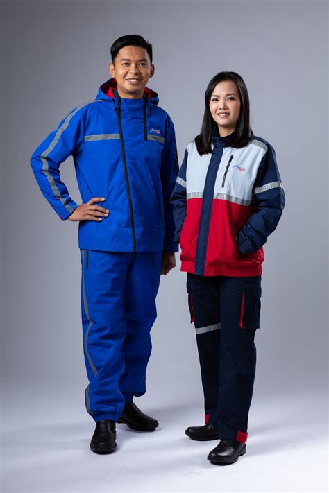 SingPost unveils new uniform for postmen featuring bolder colours ...