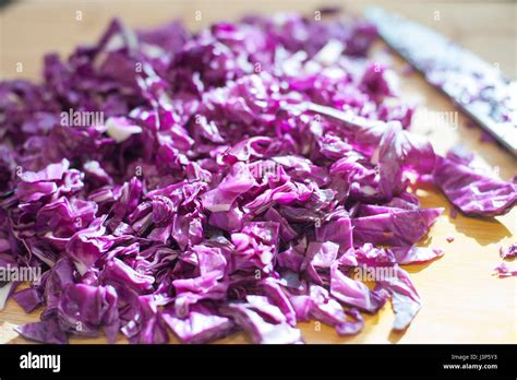 Chopped Red Cabbage Stock Photo - Alamy