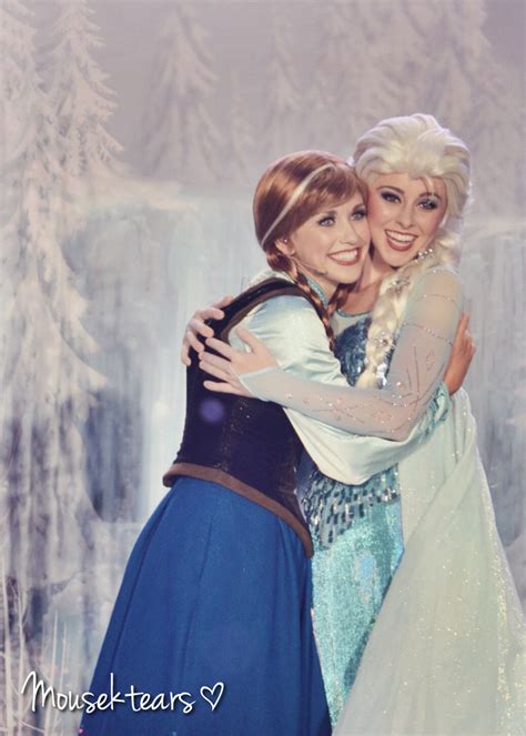 Anna and Elsa - Frozen Photo (39142508) - Fanpop