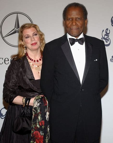 Sir Sidney Poitier Age, Height, Net Worth, Daughter 2024 - World-Celebs.com