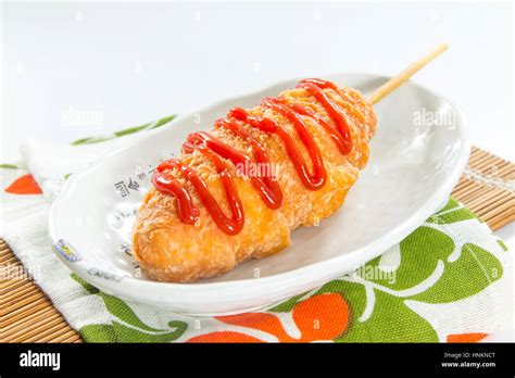 Deep fried hotdog hi-res stock photography and images - Alamy