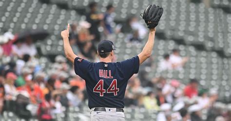 Rich Hill Continues Tour of MLB, Signs With Pittsburgh | FanGraphs Baseball